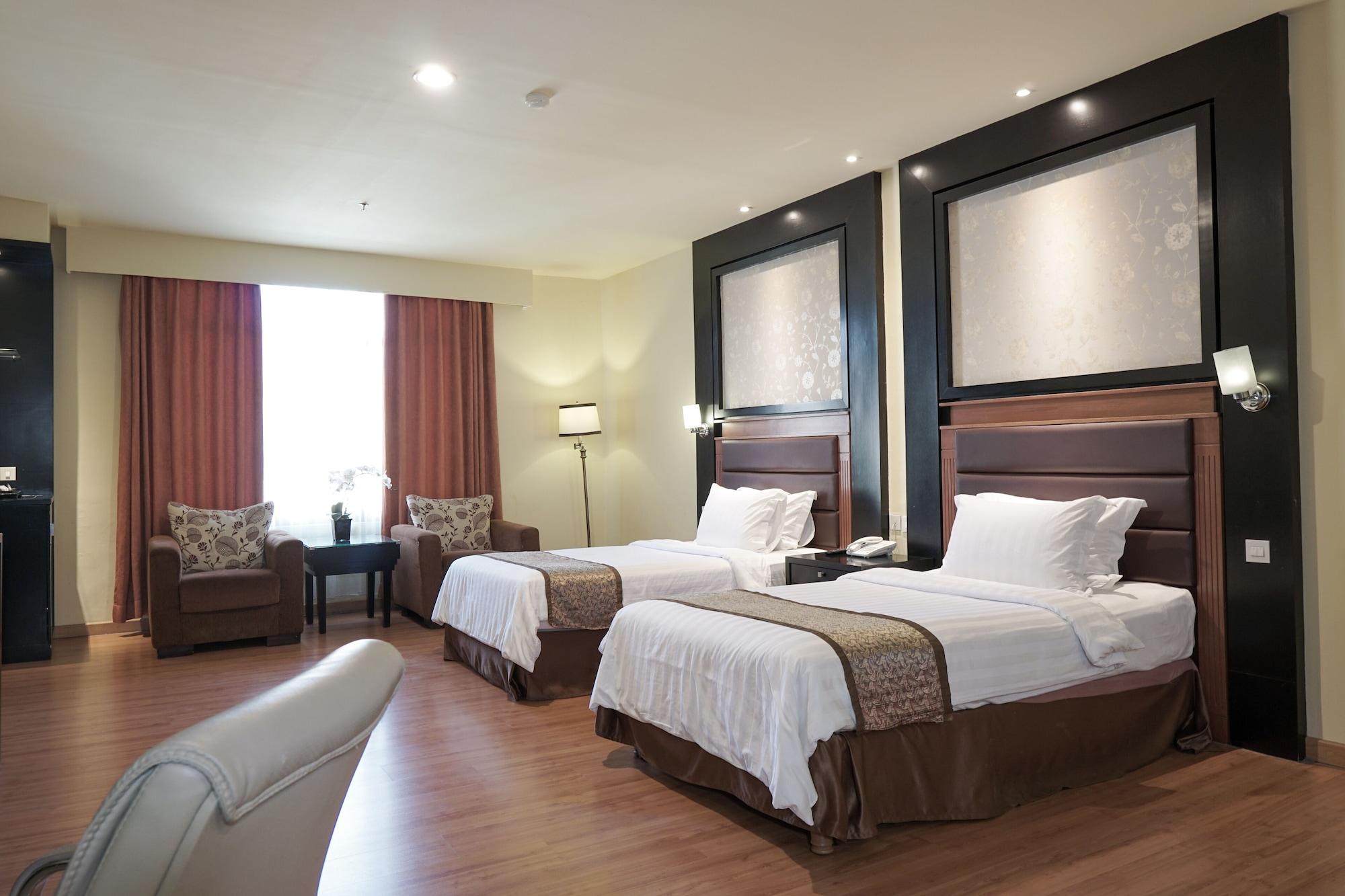ซารี เอเตอร์ คัมโบติ โฮเทล บันดุง Hotel ภายนอก รูปภาพ