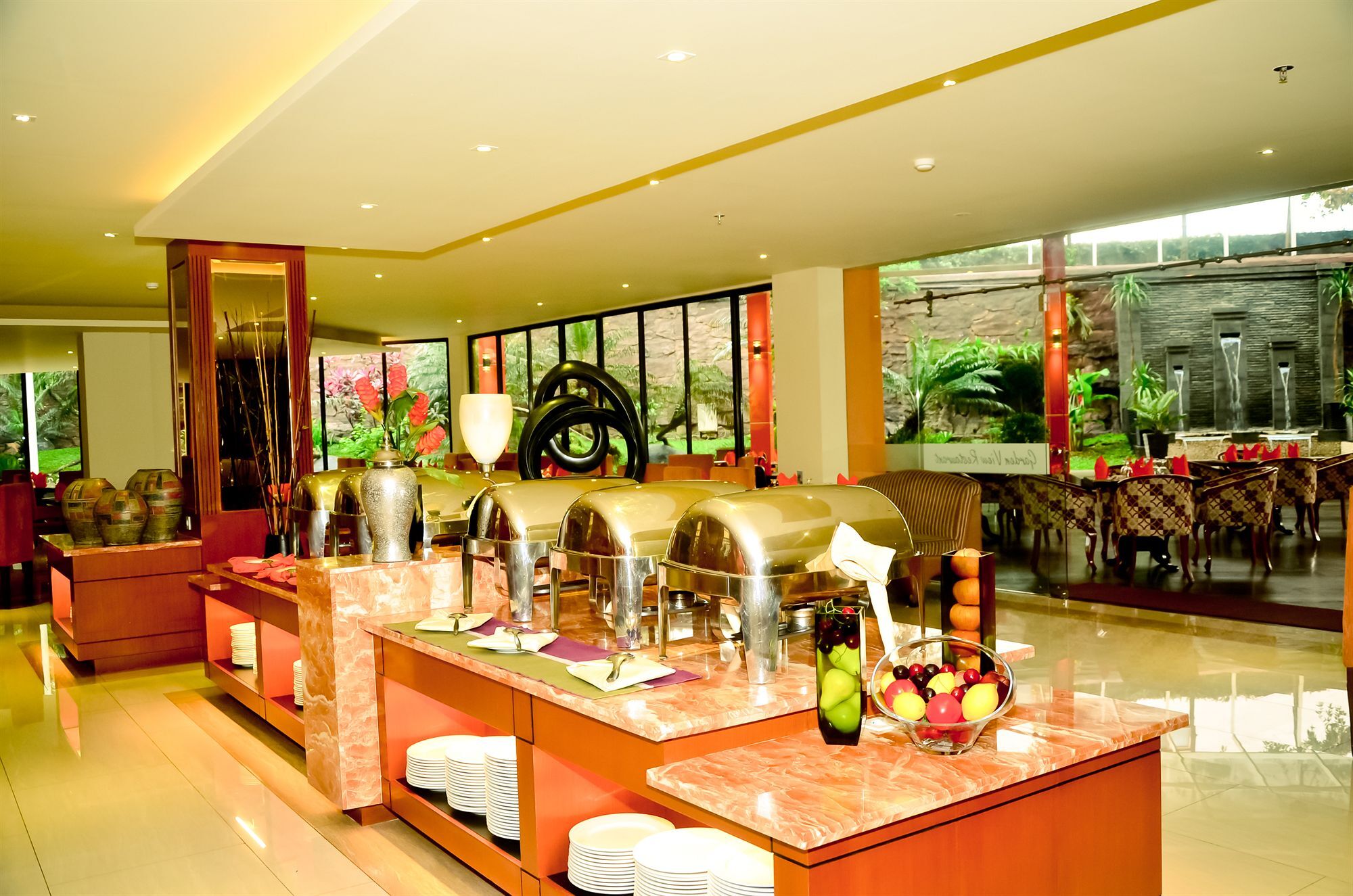 ซารี เอเตอร์ คัมโบติ โฮเทล บันดุง Hotel ภายนอก รูปภาพ